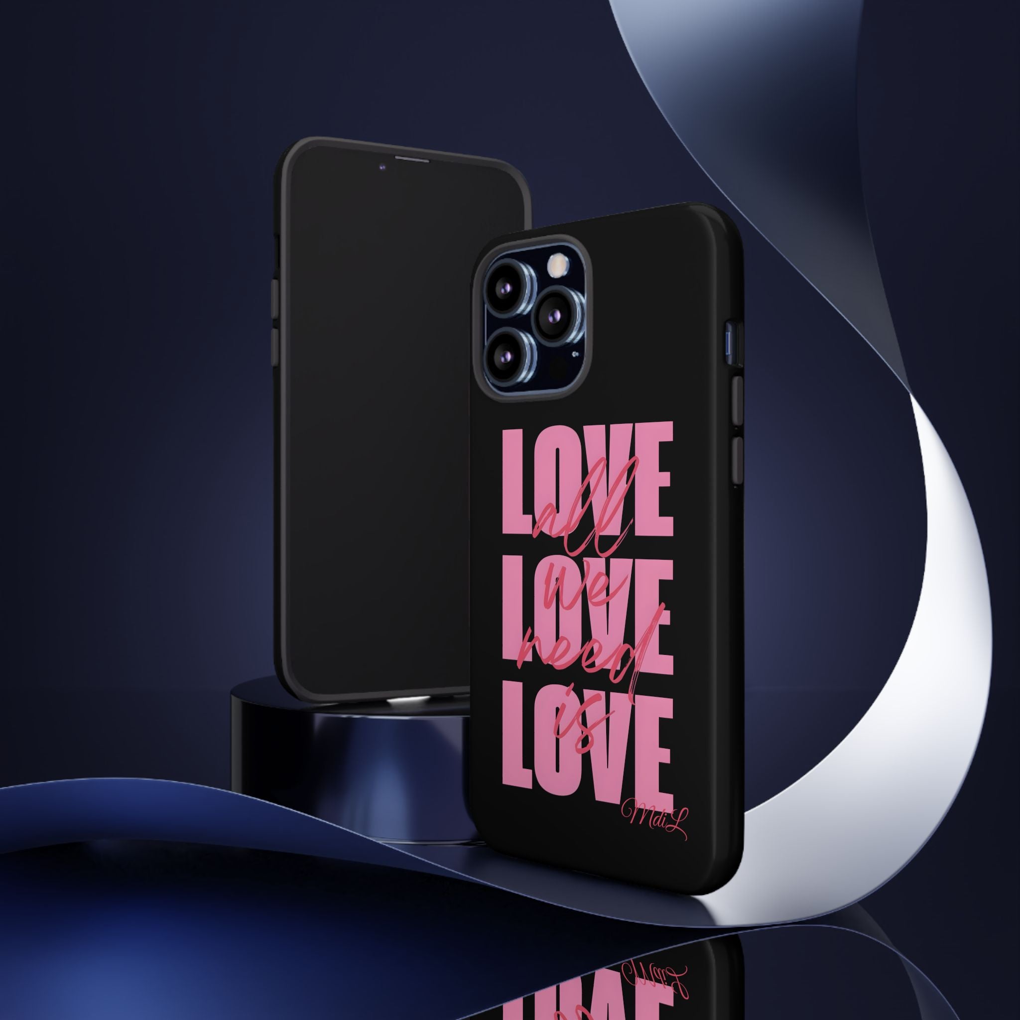 "All We Need Is Love" | Black - Mare di Luna