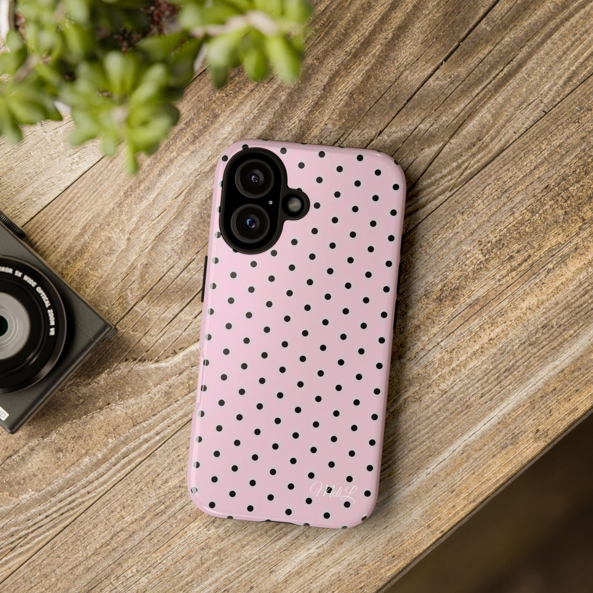 Polka Dots | Pink and Black - Mare di Luna