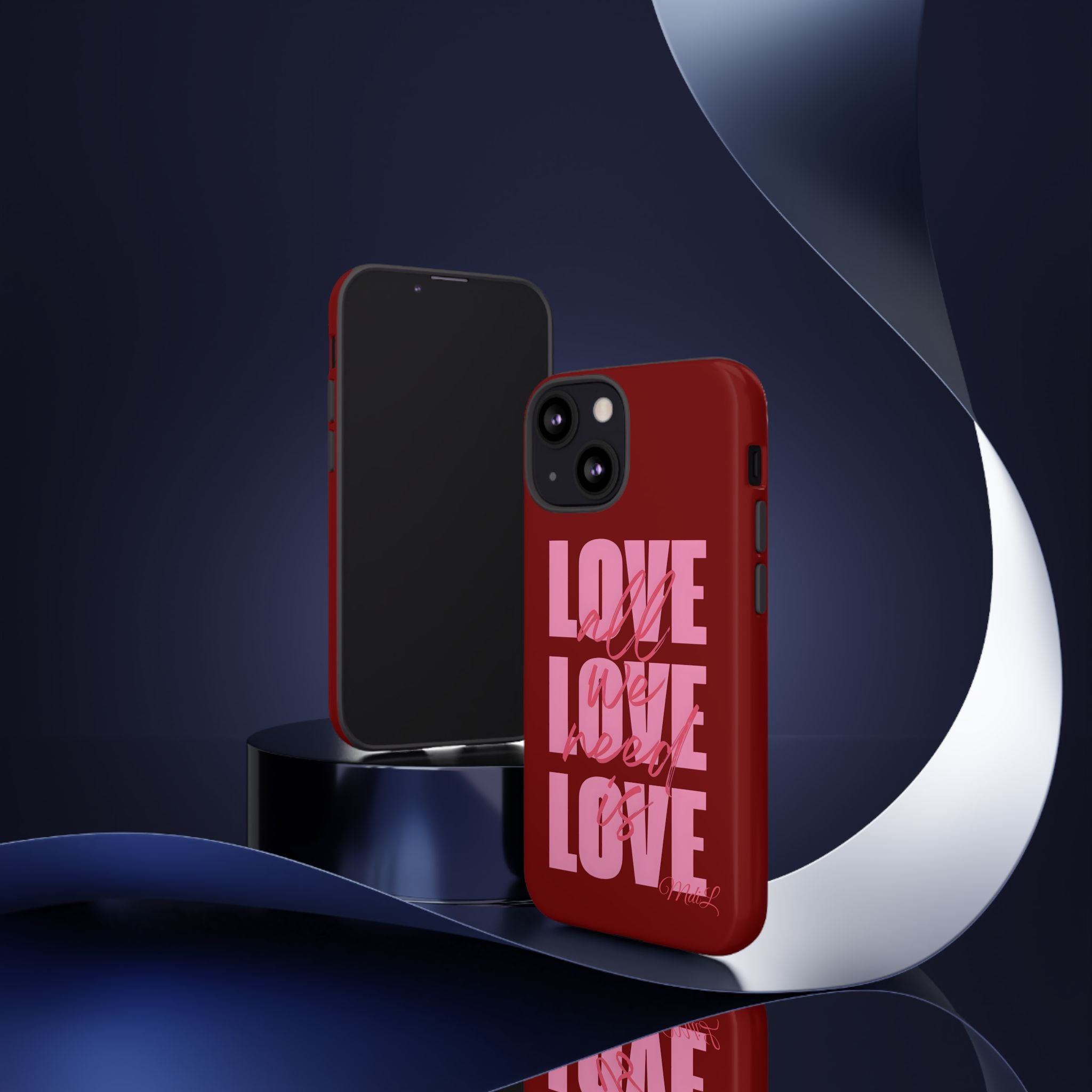 "All We Need Is Love" | Red - Mare di Luna