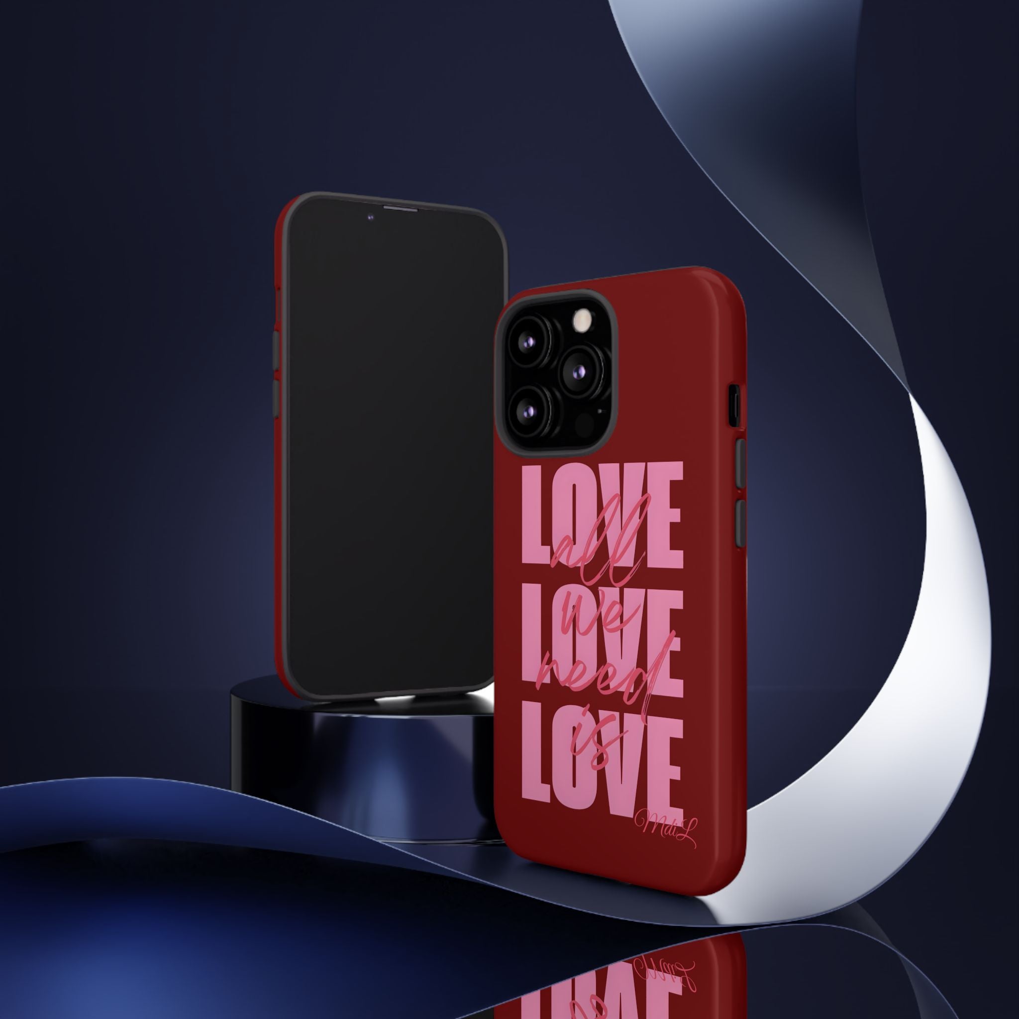 "All We Need Is Love" | Red - Mare di Luna